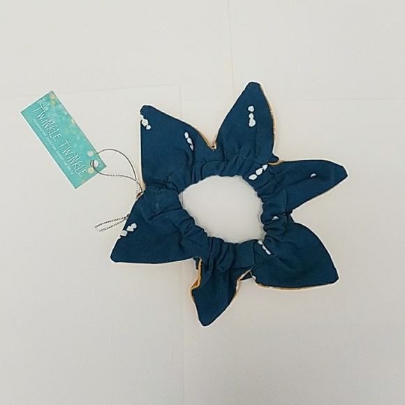 Jester Style stretchy pet collar size small - Picture 1 of 3